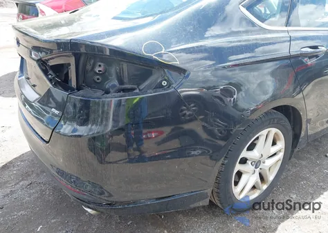 2015 Ford Fusion Se z USA, uszkodzony, nr VIN 1FA6P0H77F5122055